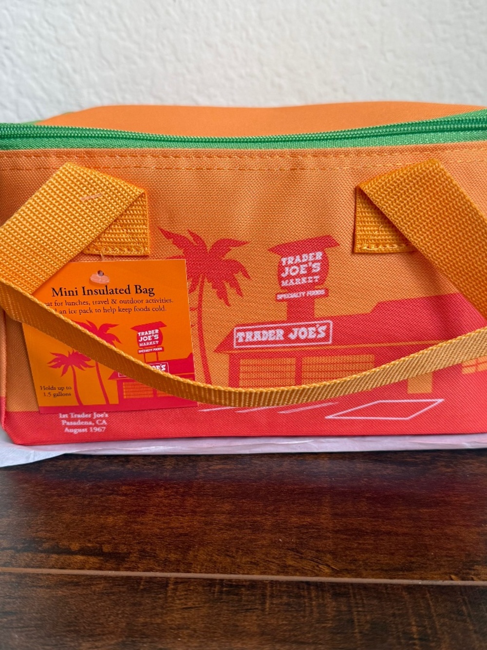 Trader Joe's Spring Mini Insulated Bags * Limited Edition* ORANGE